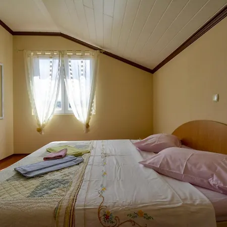 Zlata Apartamento